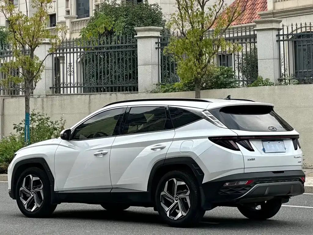 Hyundai Tucson — фото 6