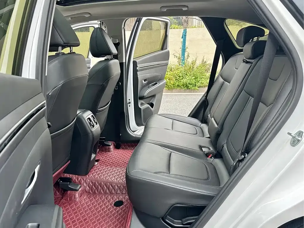 Hyundai Tucson — фото 7