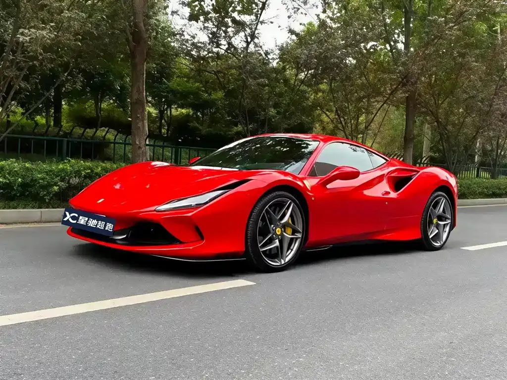Ferrari F8 — фото 1