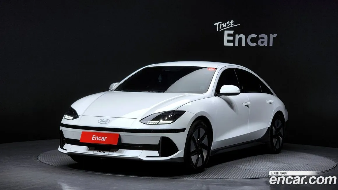 Hyundai Ioniq6 — фото 1