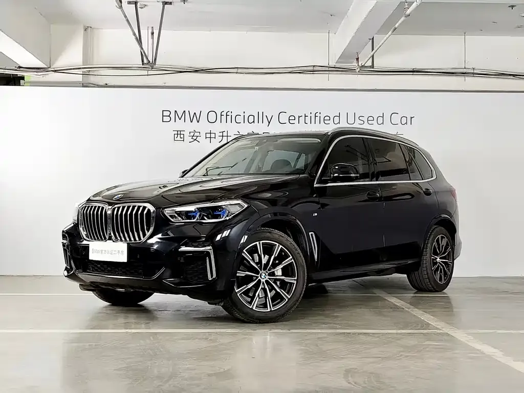 BMW X5 — фото 1