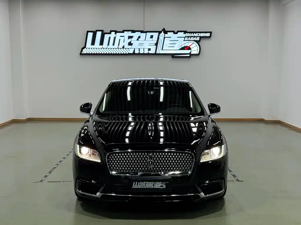 Lincoln Continental — фото 2