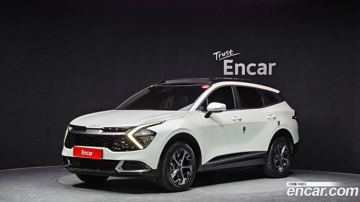 Kia Sportage — фото 1