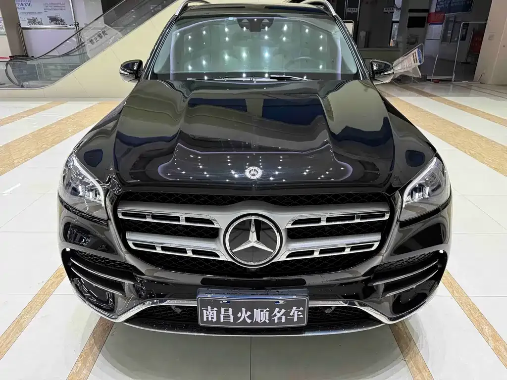 Mercedes-Benz GLS — фото 10