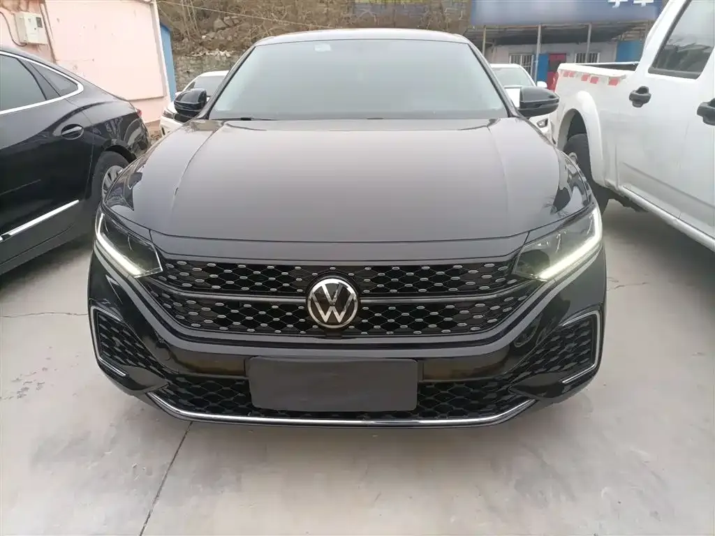 Volkswagen Passat — фото 3
