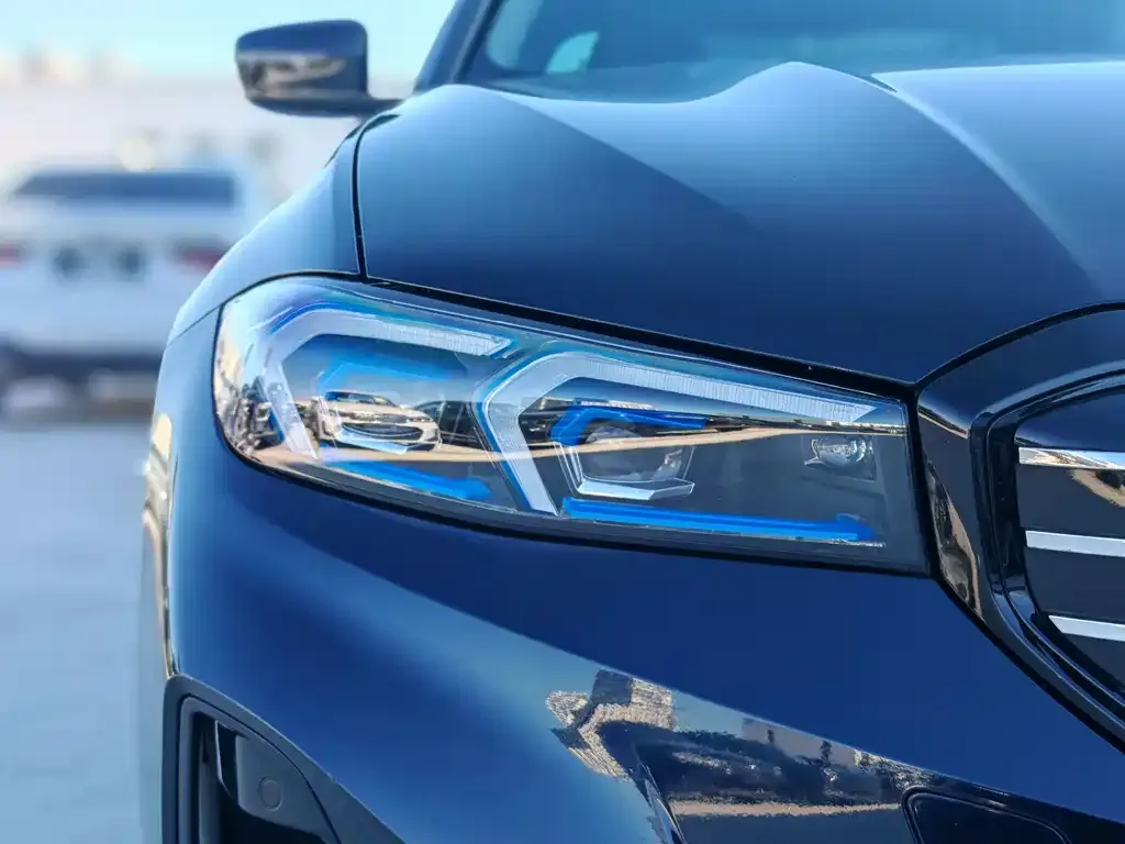 BMW i3 — фото 4