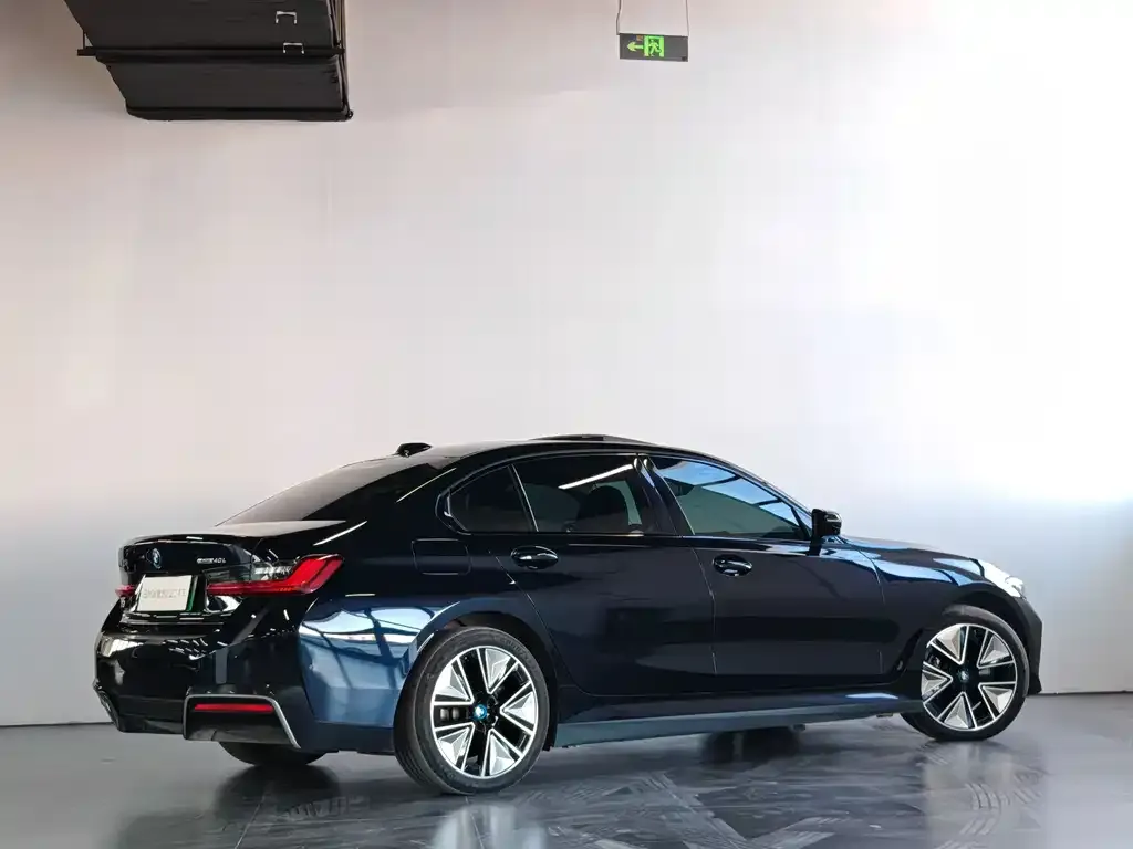 BMW i3 — фото 7
