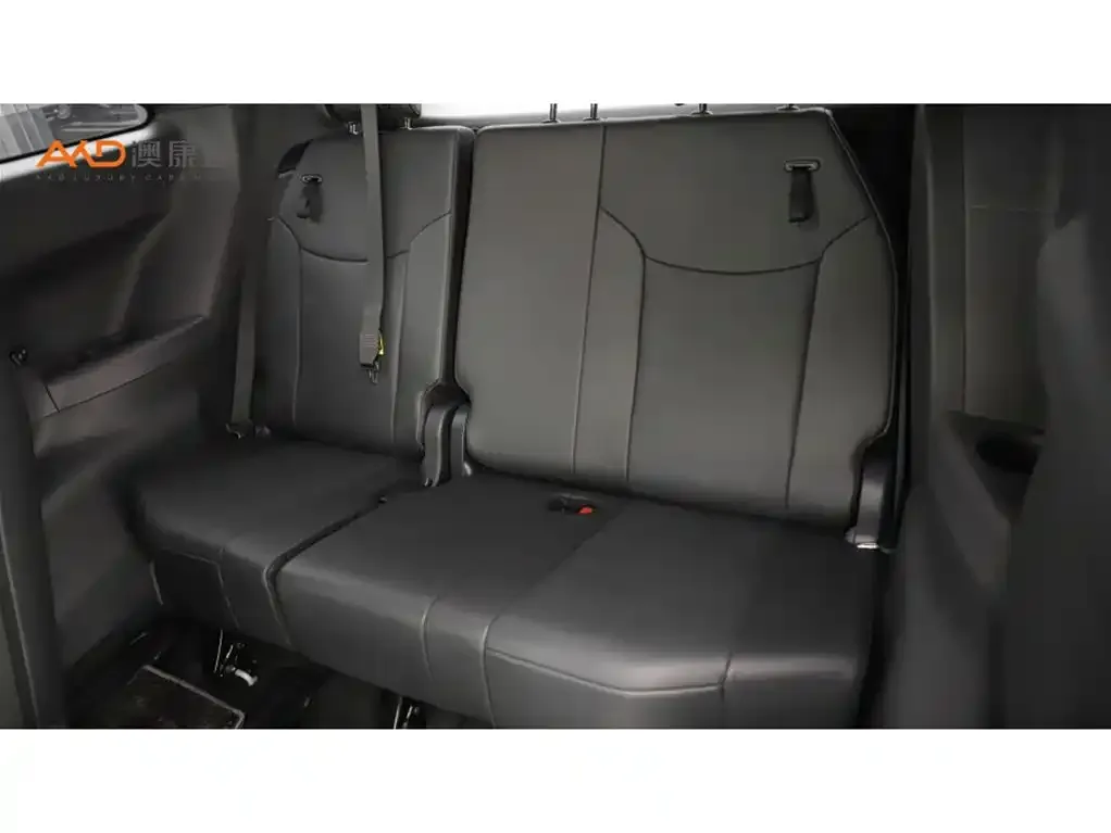 Toyota Sienna — фото 4