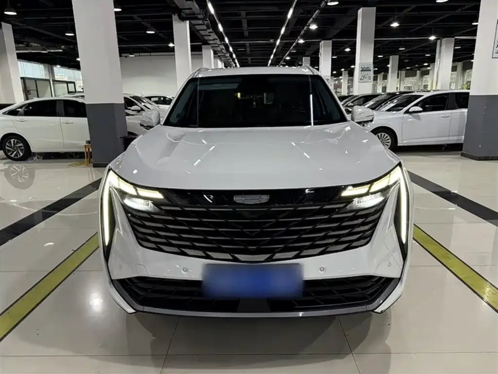 Geely Boyue L — фото 10
