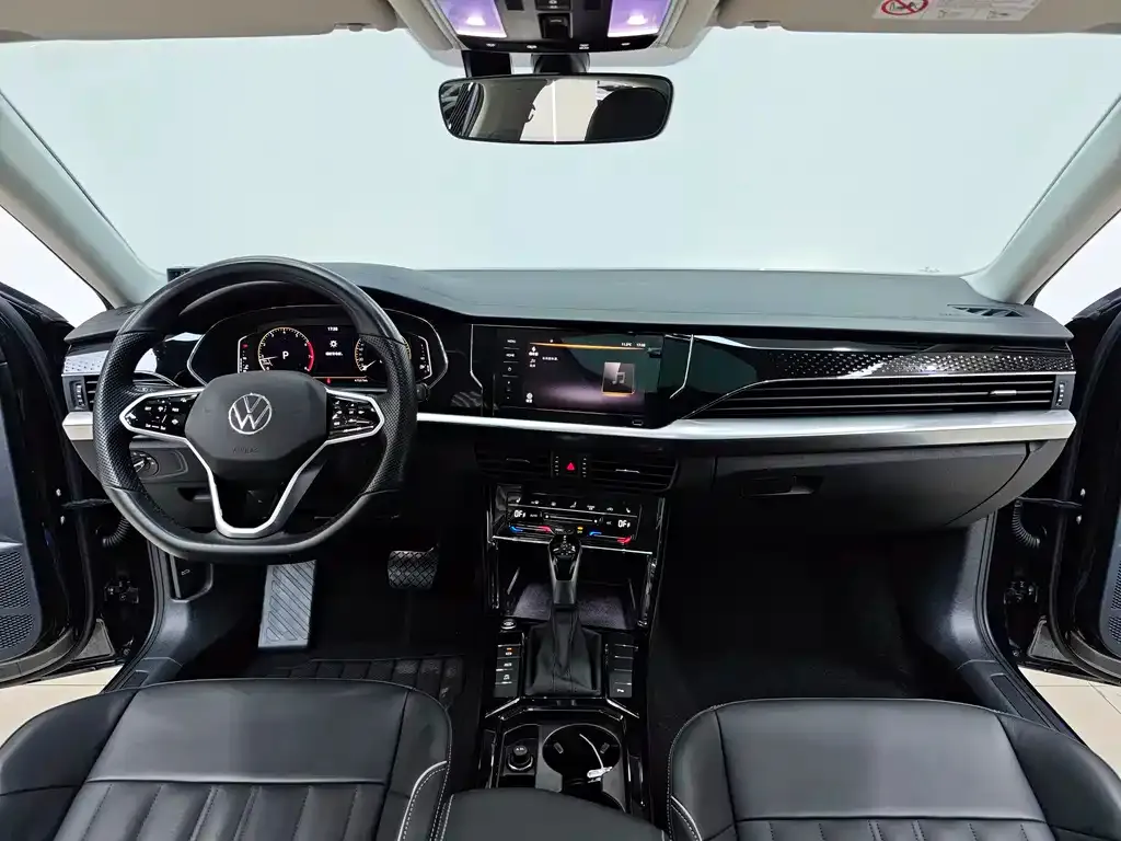 Volkswagen Passat — фото 3