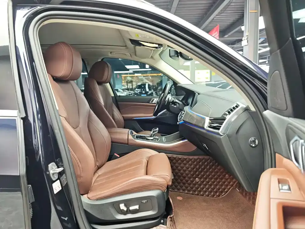 BMW X5 (Import) — фото 10