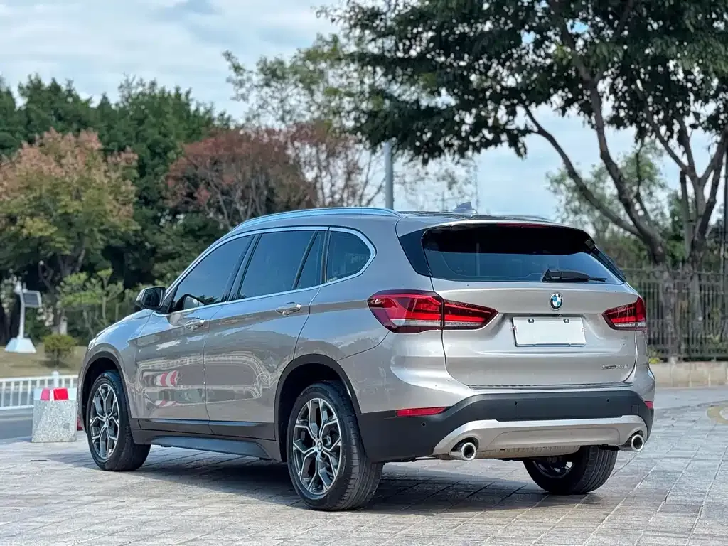 BMW X1 — фото 2