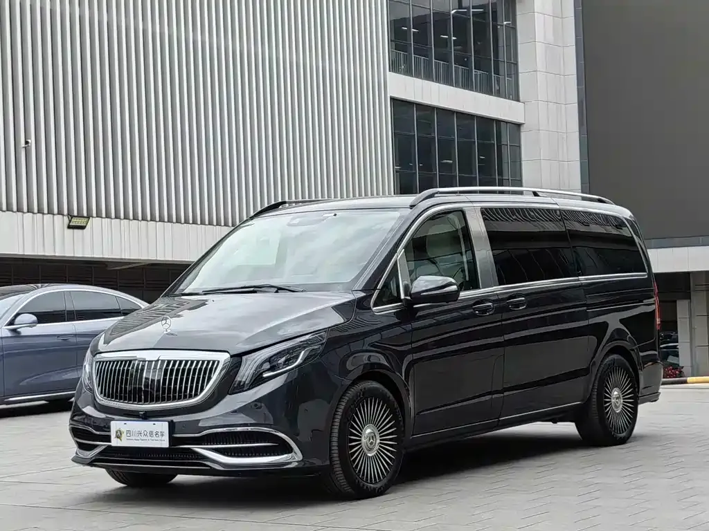 Mercedes-Benz V-Class — фото 7