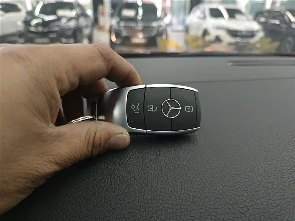 Mercedes-Benz GLA — фото 5