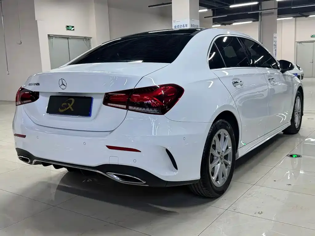 Mercedes-Benz A-Class — фото 7