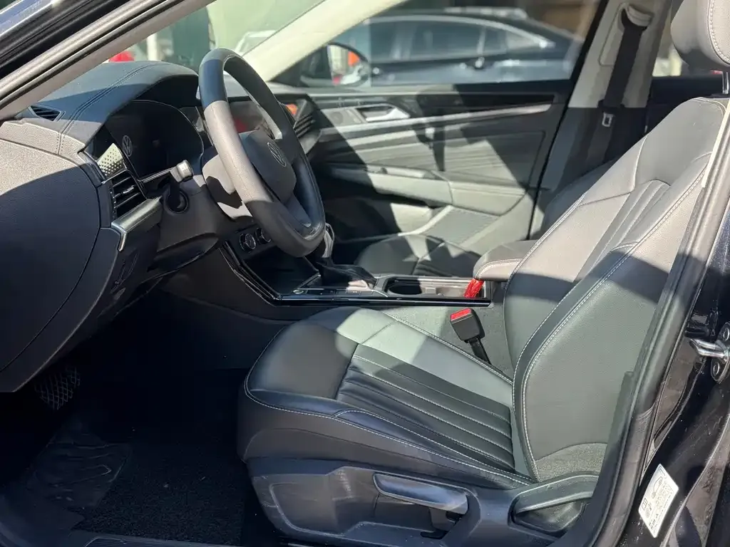 Volkswagen Passat — фото 5
