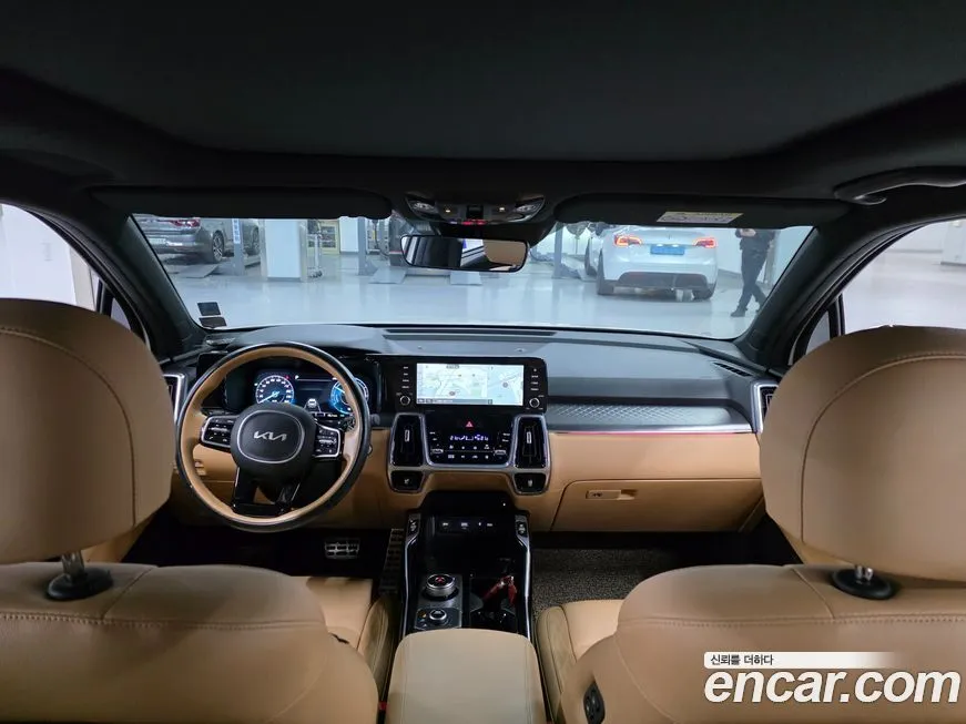 Kia Sorento — фото 8
