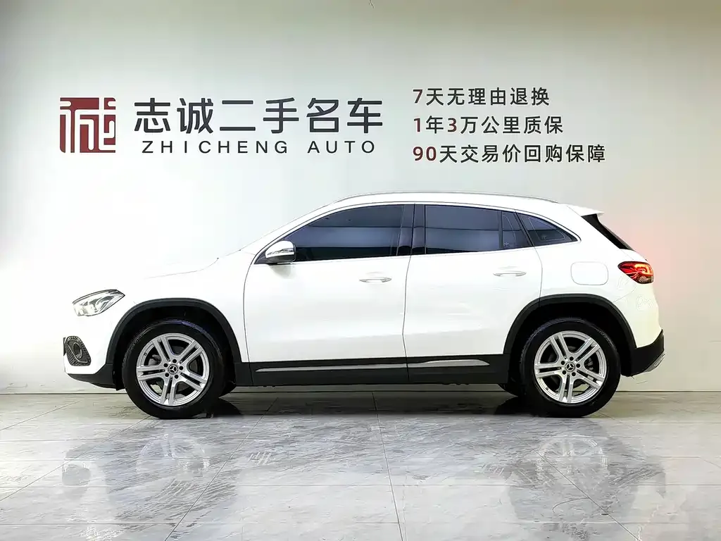 Mercedes-Benz GLA — фото 3