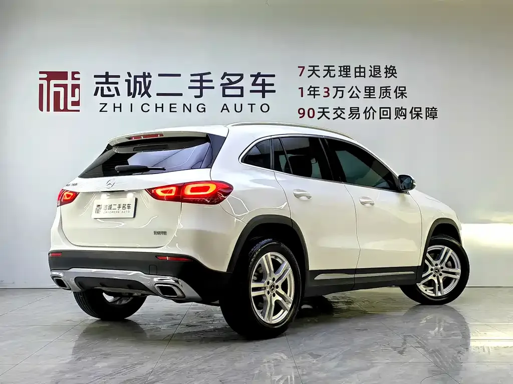 Mercedes-Benz GLA — фото 7