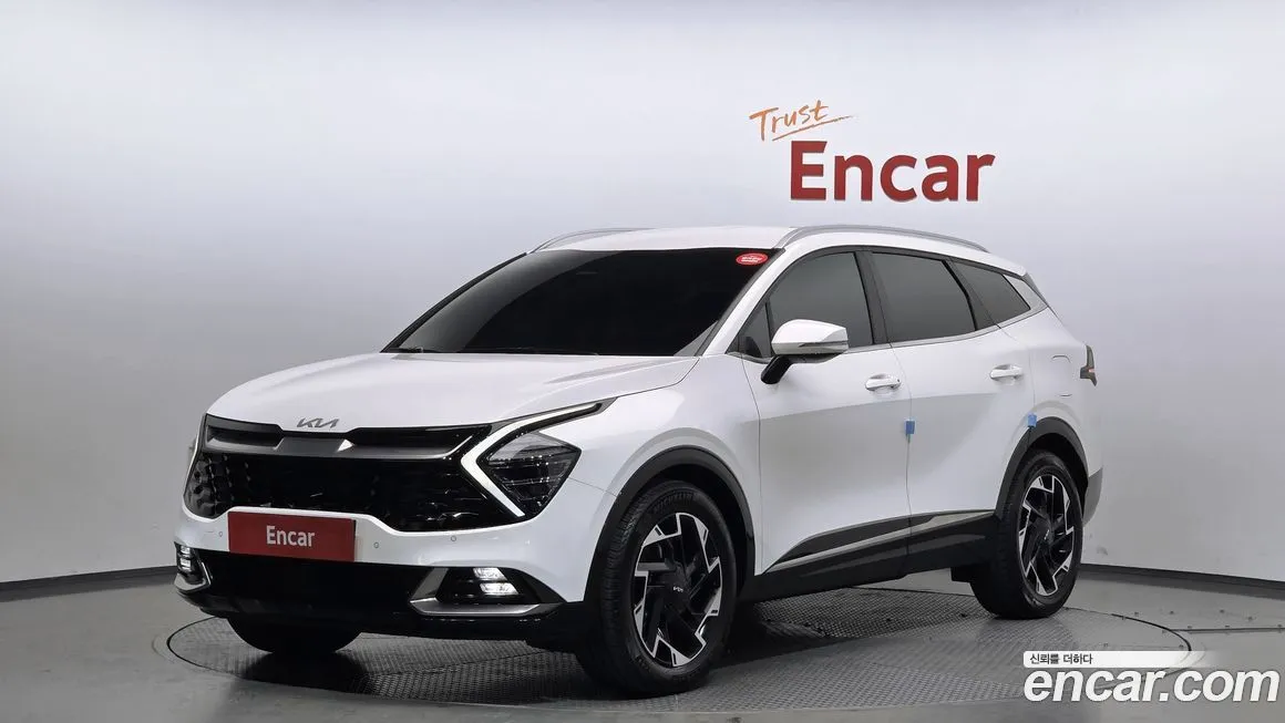 Kia Sportage — фото 1