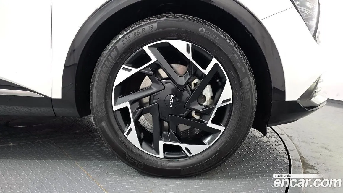 Kia Sportage — фото 5