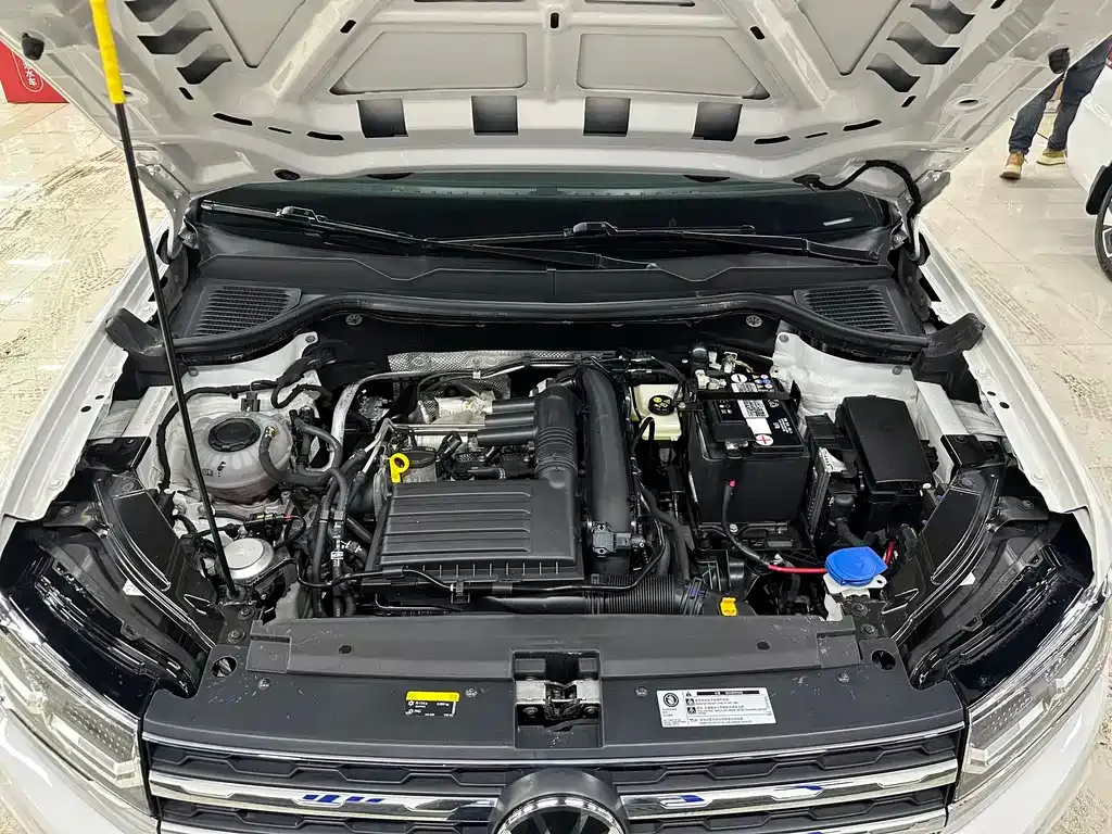 Volkswagen Tharu — фото 8