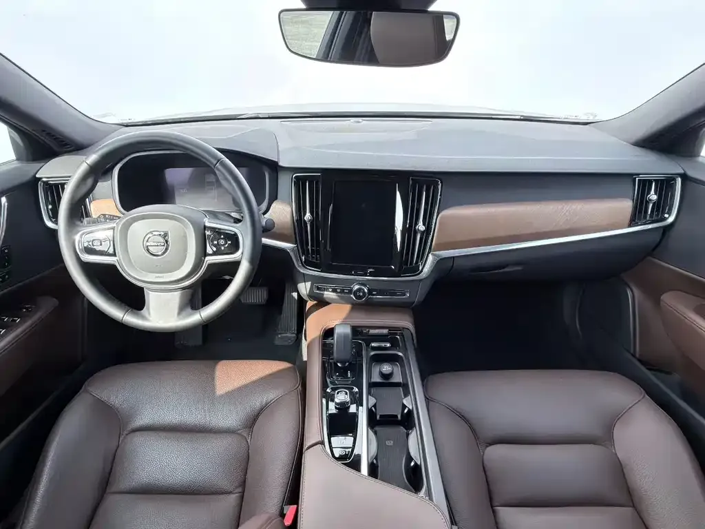 Volvo S90 — фото 2
