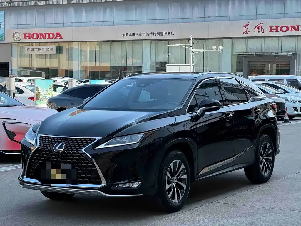 Lexus RX — фото 8