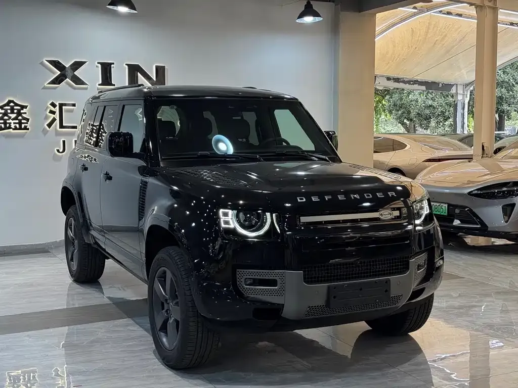 Land Rover Defender — фото 4