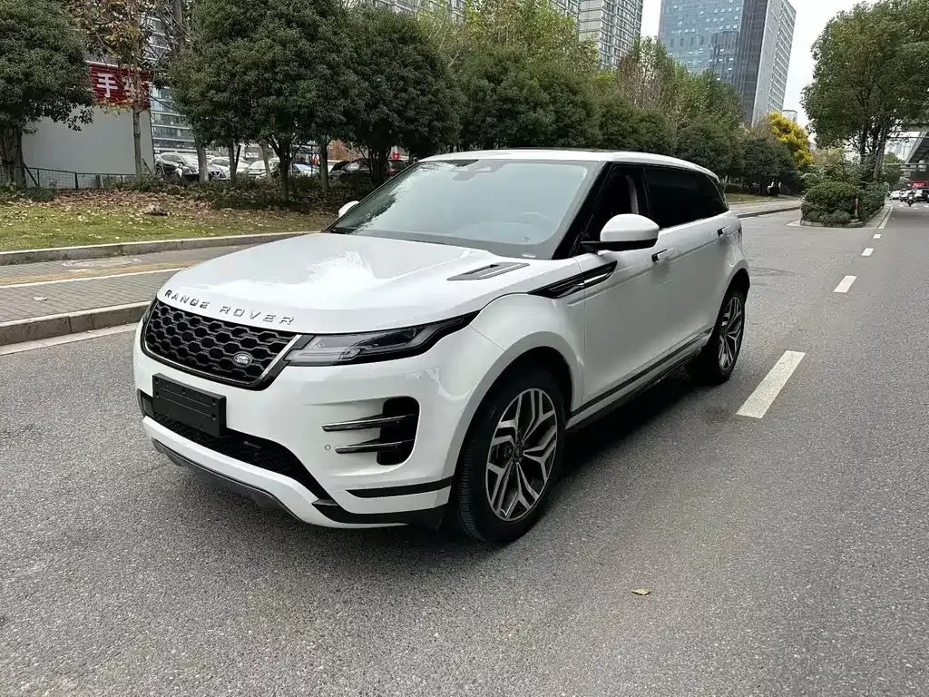 Land Rover Evoque — фото 1