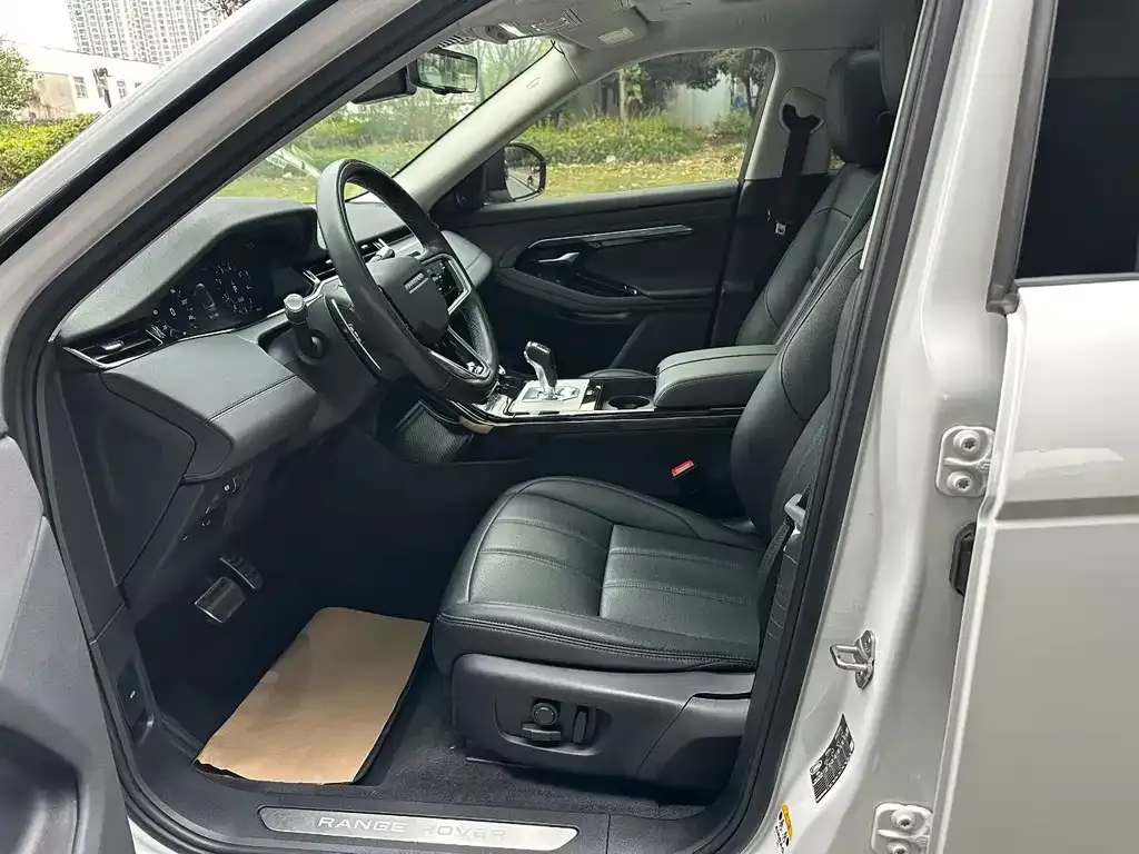Land Rover Evoque — фото 7