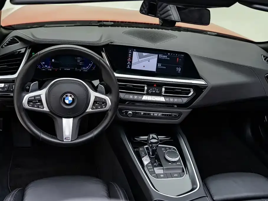 BMW Z4 — фото 10