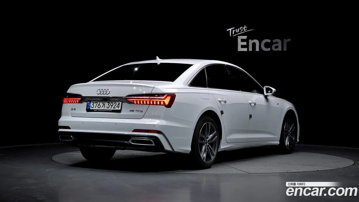 Audi A6 — фото 2