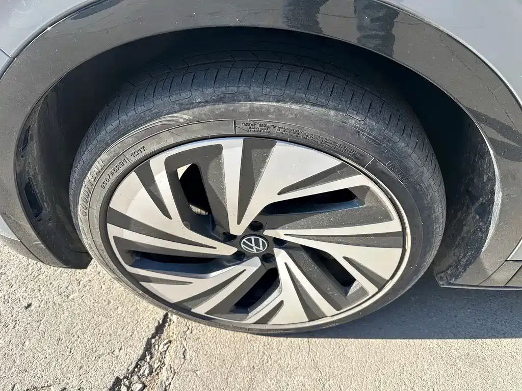 Volkswagen ID.4 Crozz — фото 10