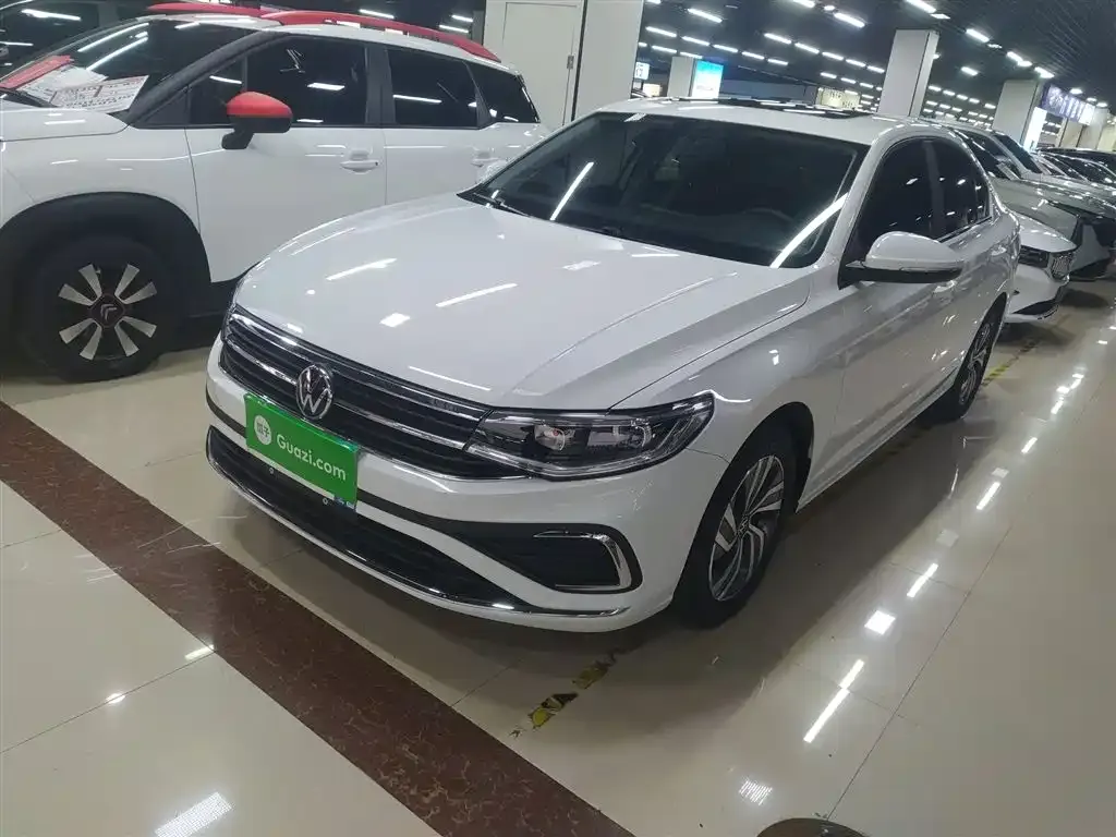 Volkswagen Bora — фото 1