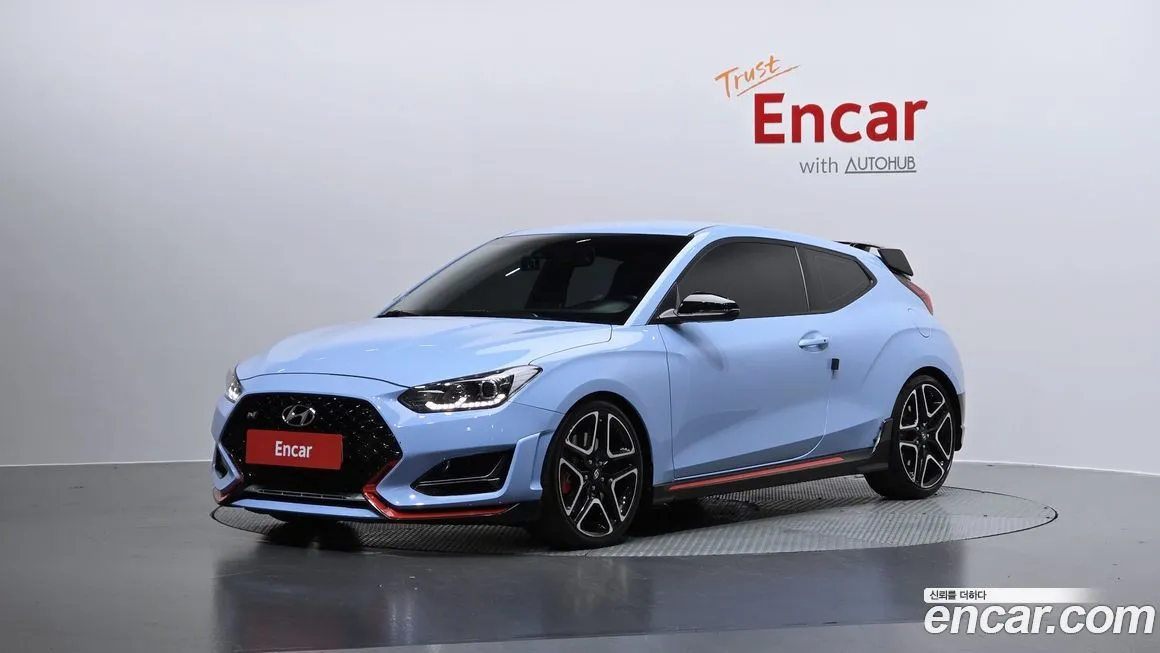 Hyundai Veloster — фото 1