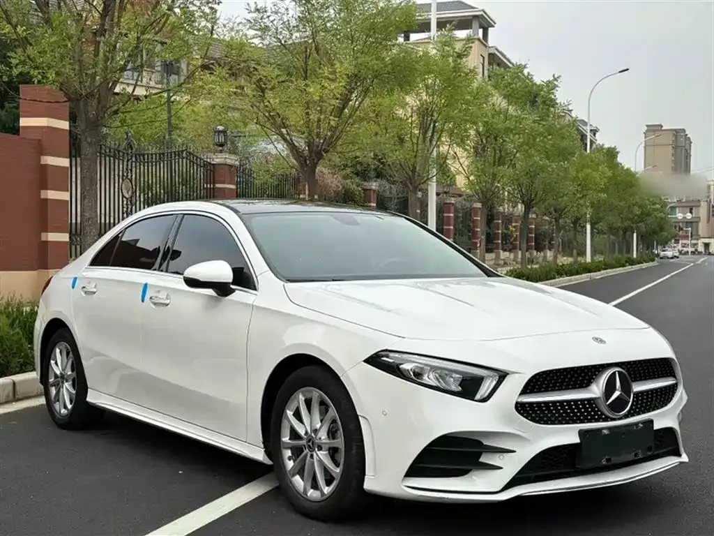 Mercedes-Benz A-Class — фото 4