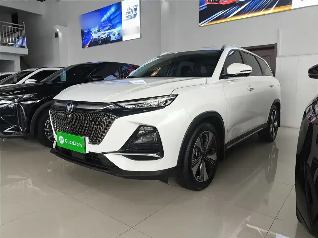 Changan X7 PLUS — фото 1