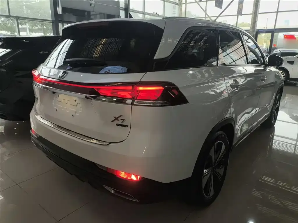Changan X7 PLUS — фото 7