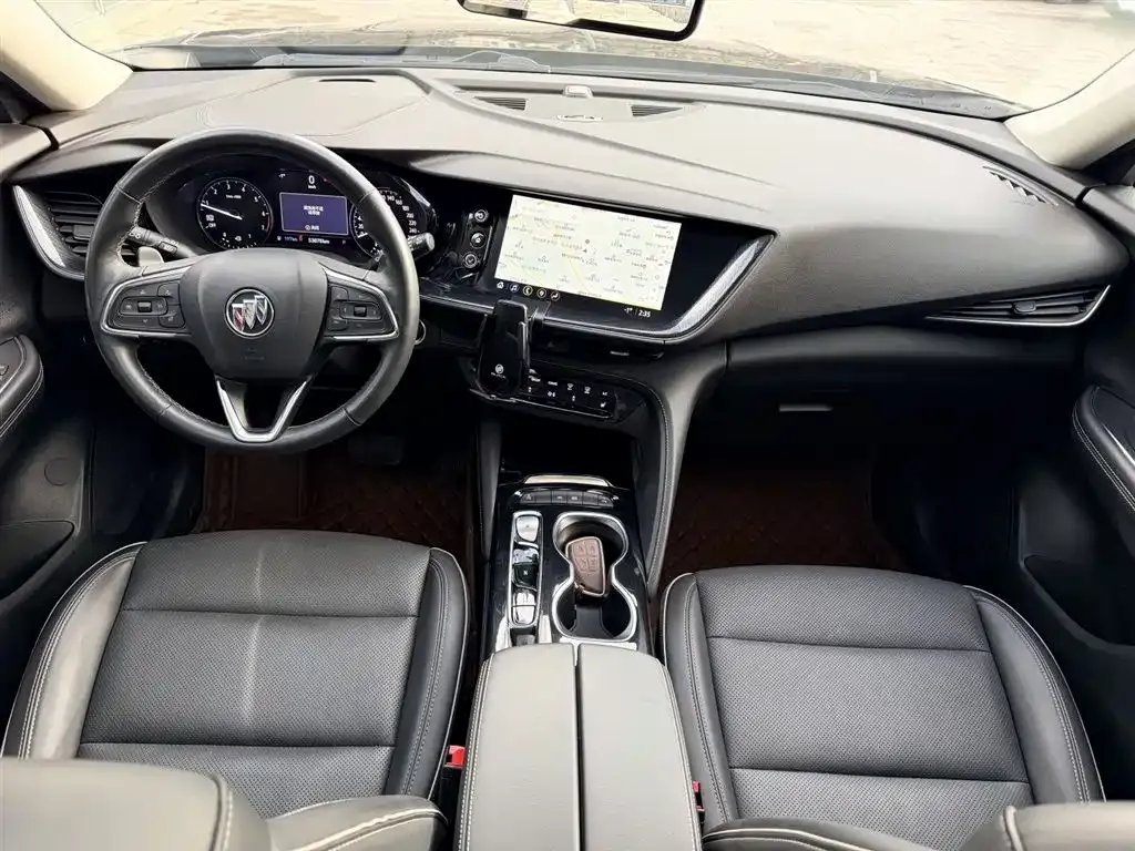 Buick Envision Plus — фото 8