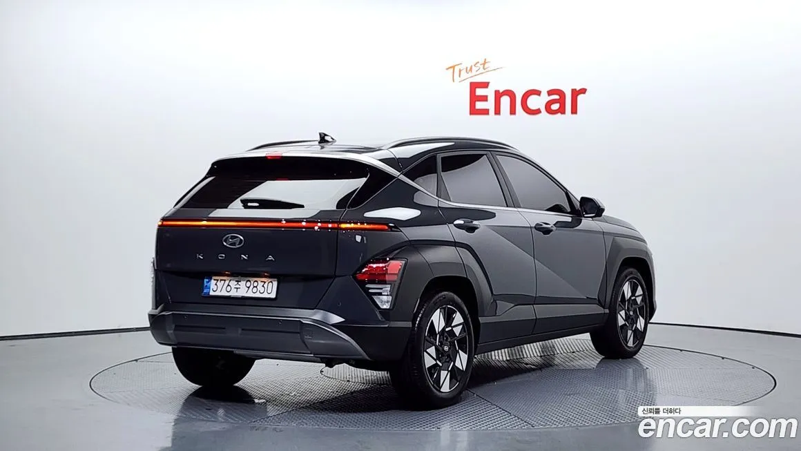 Hyundai Kona — фото 10