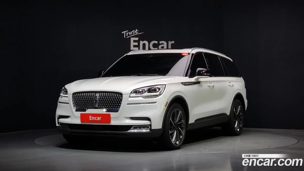 Lincoln Aviator — фото 1