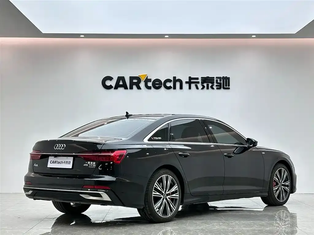 Audi A6L — фото 7