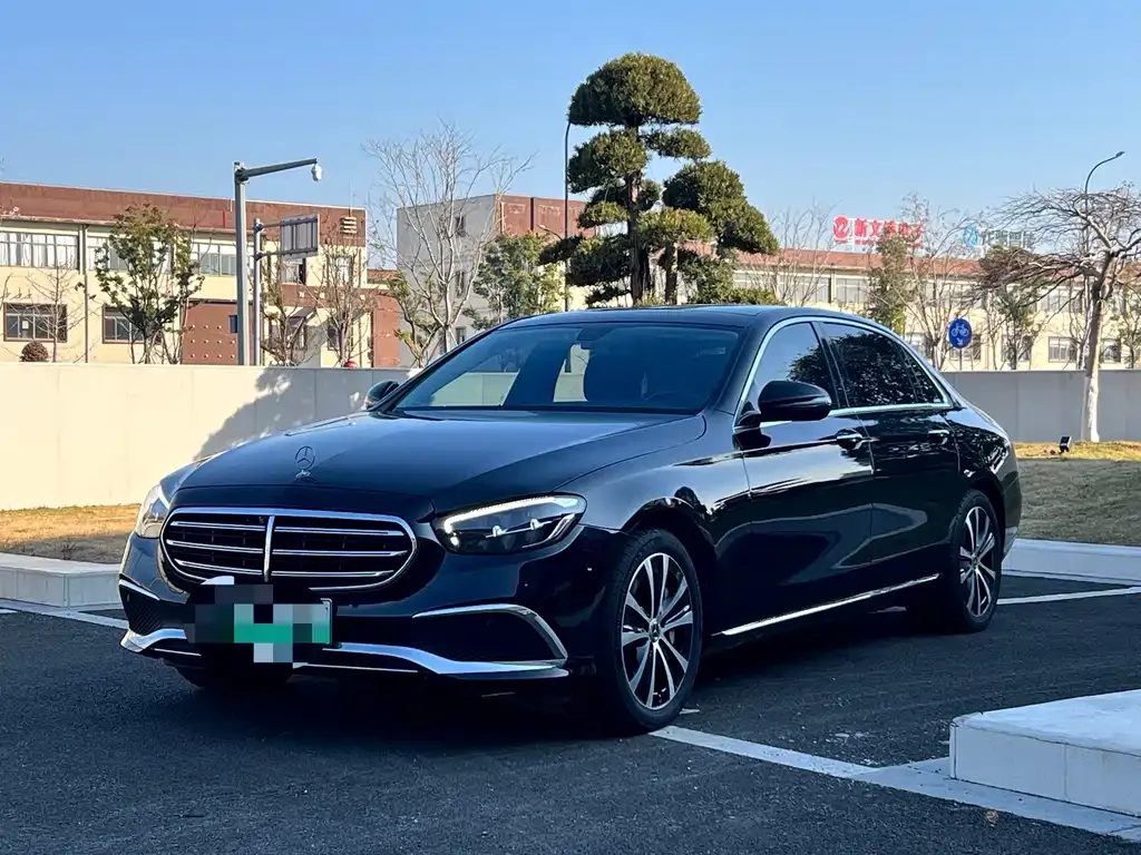 Mercedes-Benz E-Class New Energy — фото 1