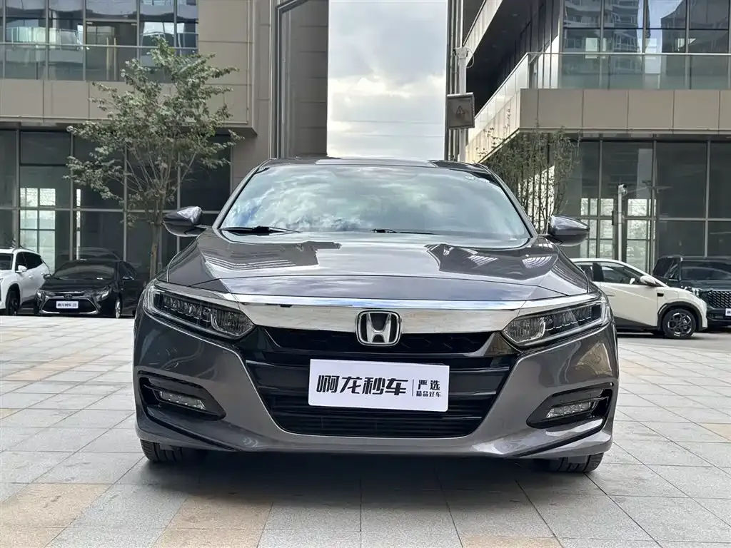 Honda Accord — фото 2