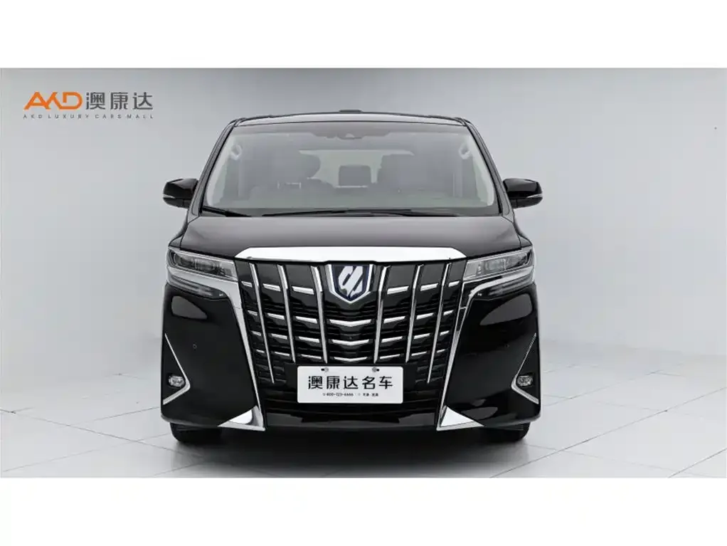 Toyota Alphard — фото 10