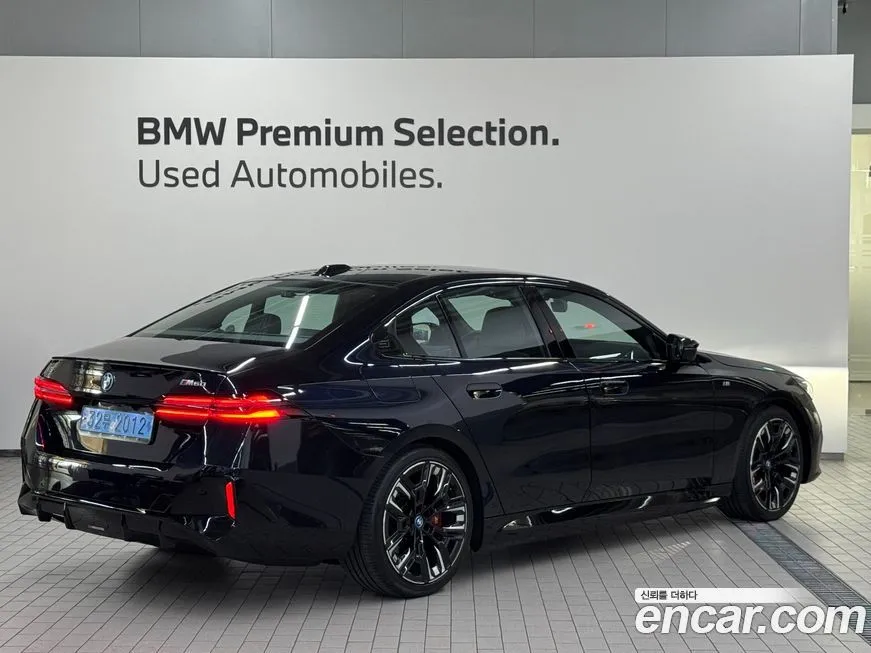 BMW i5 — фото 2