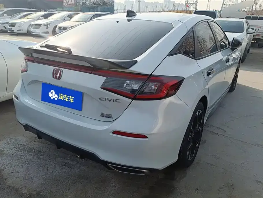 Honda Civic — фото 3
