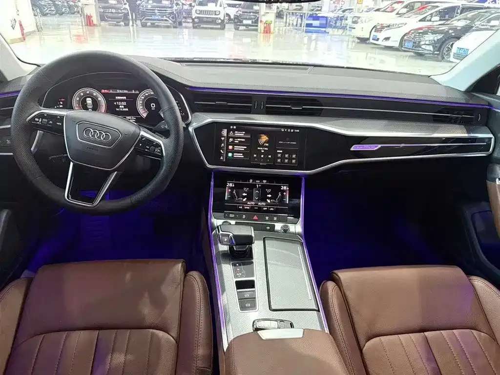 Audi A6L — фото 4