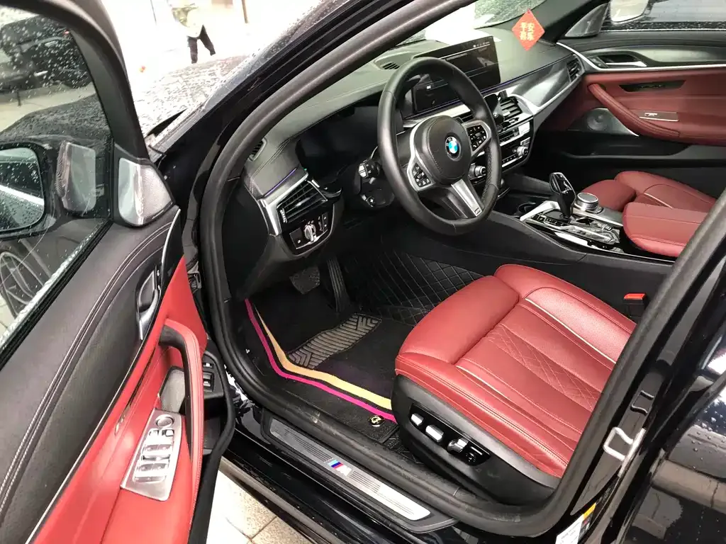 BMW 5 Series New Energy — фото 3